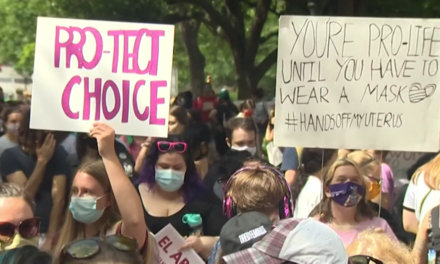Texas Effectively Bans Abortion
